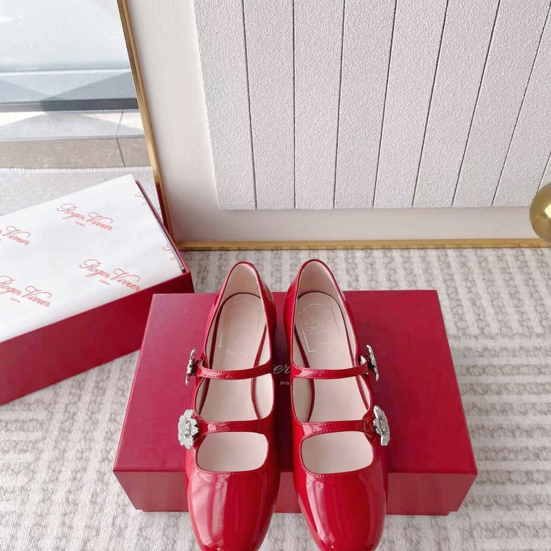 roger u1u1er flat shoes